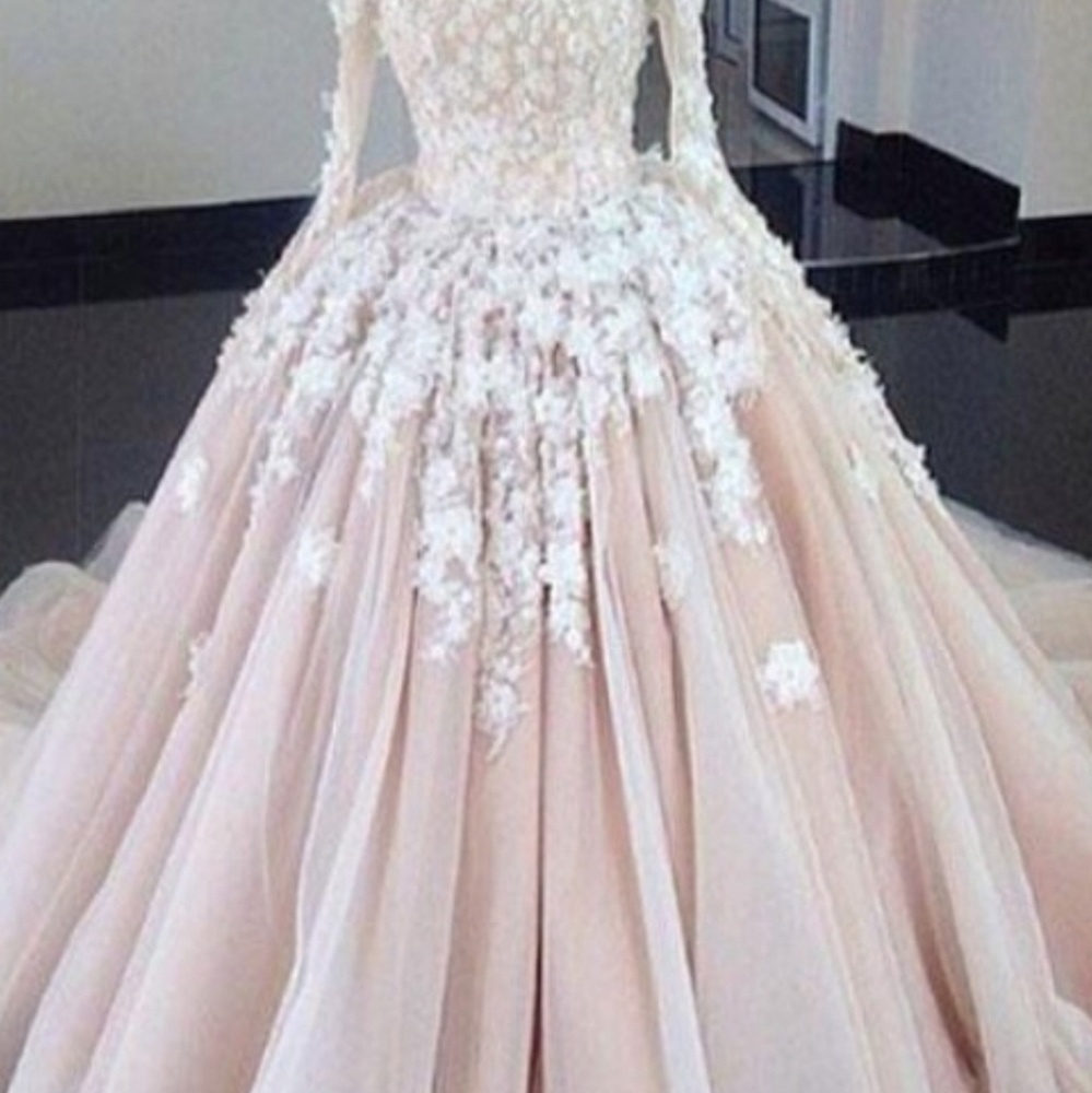 Meet your Posher, Azaylia-nihyari